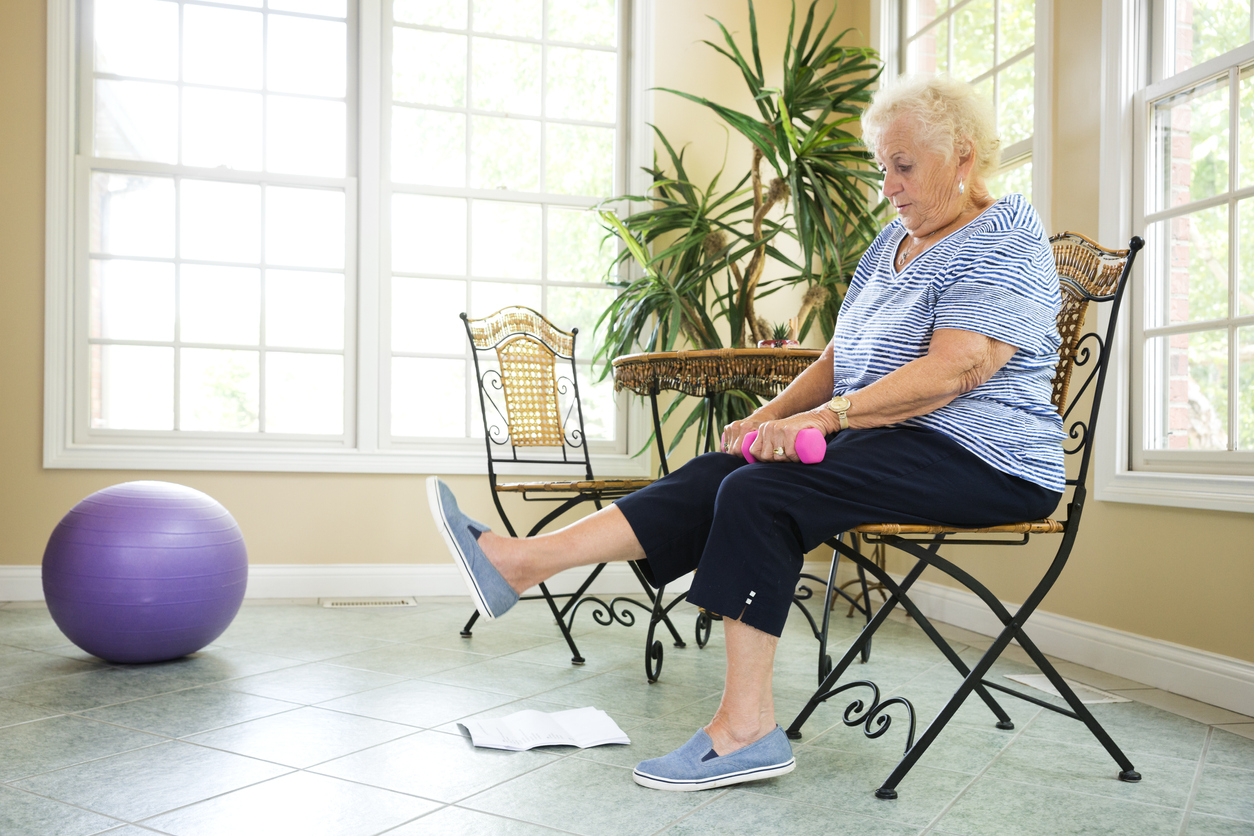 klinker bedreiging Rekwisieten Het effect van oefeningen thuis op een stoel op het fysieke functioneren  bij ouderen - Psychfysio Opleidingen