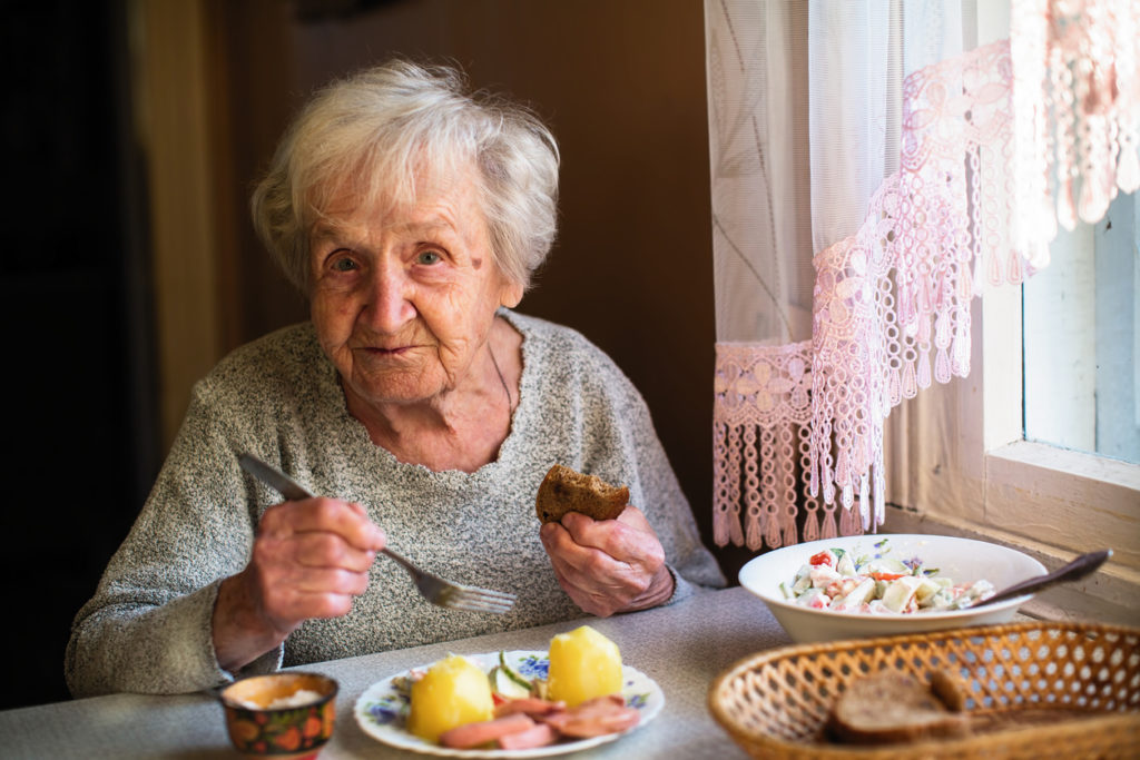 Goede voeding vermindert risico heropname ziekenhuis voor ouderen